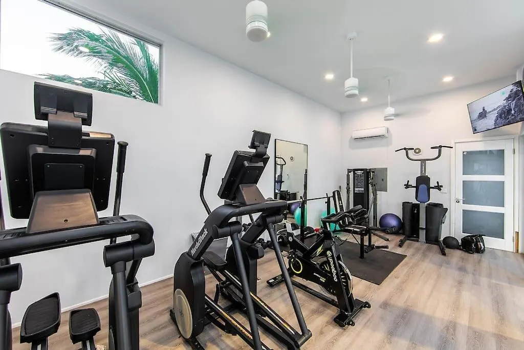 White Villas - Beachside Villa With Pool And Resort Amenities - V1 Long Bay