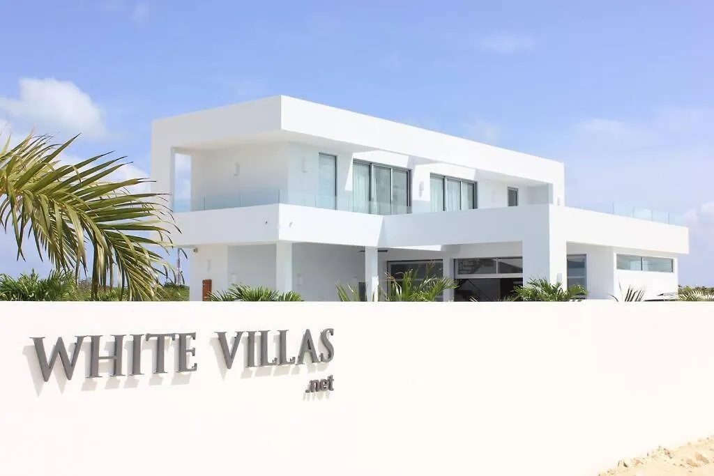 White Villas - Beachside Villa With Pool And Resort Amenities - V1 Long Bay