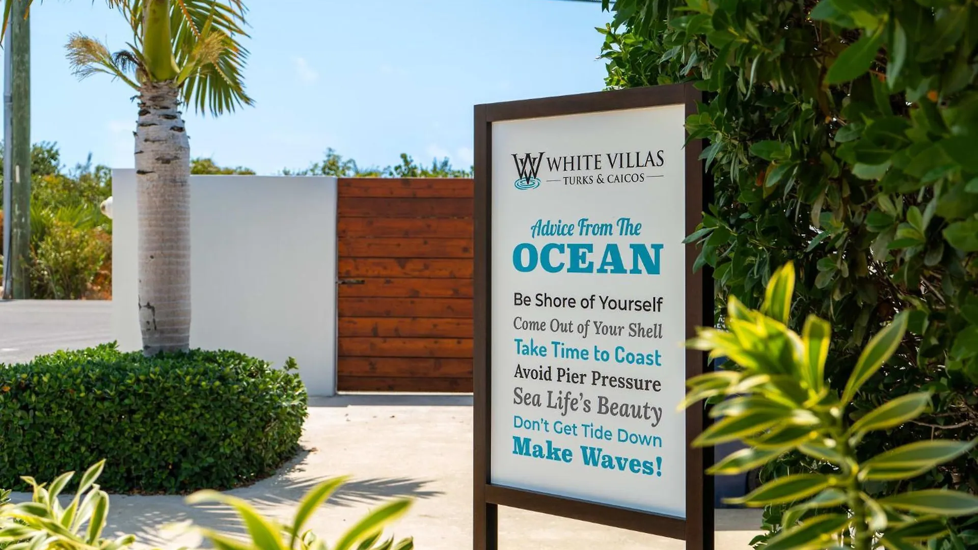 White Villas - Beachside Villa With Pool And Resort Amenities - V1 Long Bay