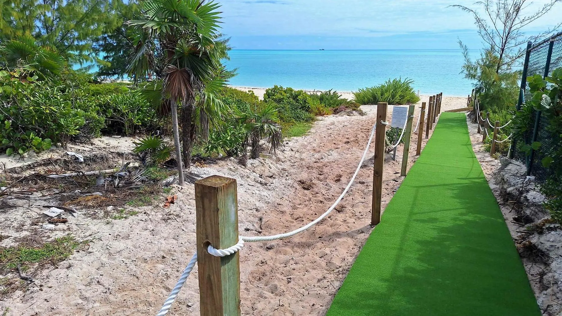 White Villas - Beachside Villa With Pool And Resort Amenities - V1 Long Bay