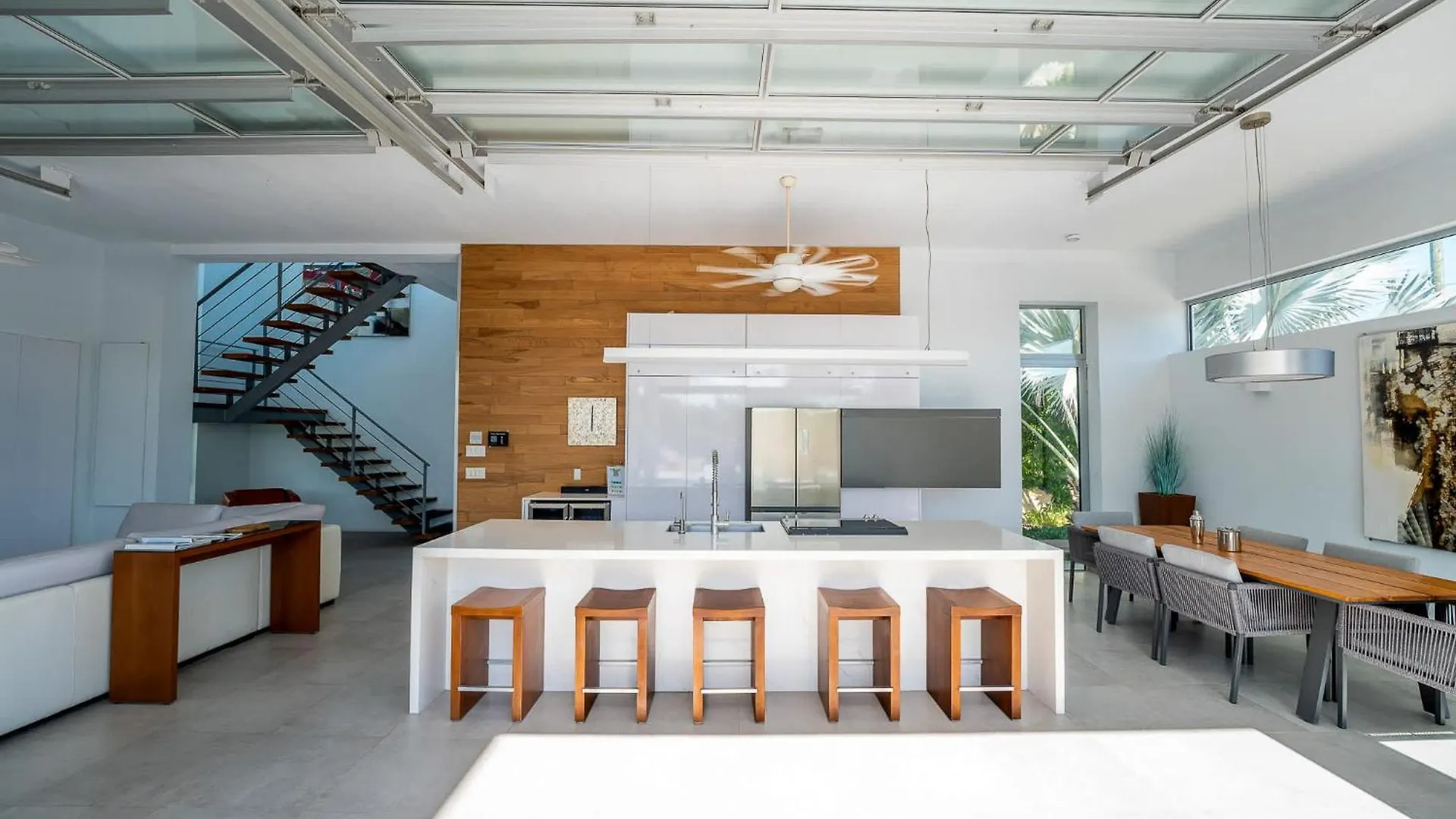 White Villas - Beachside Villa With Pool And Resort Amenities - V1 Long Bay