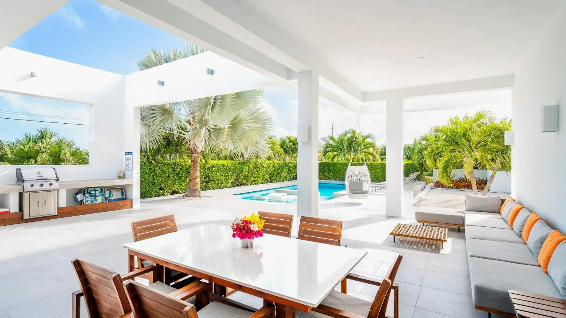 White Villas - Beachside Villa With Pool And Resort Amenities - V1 Long Bay